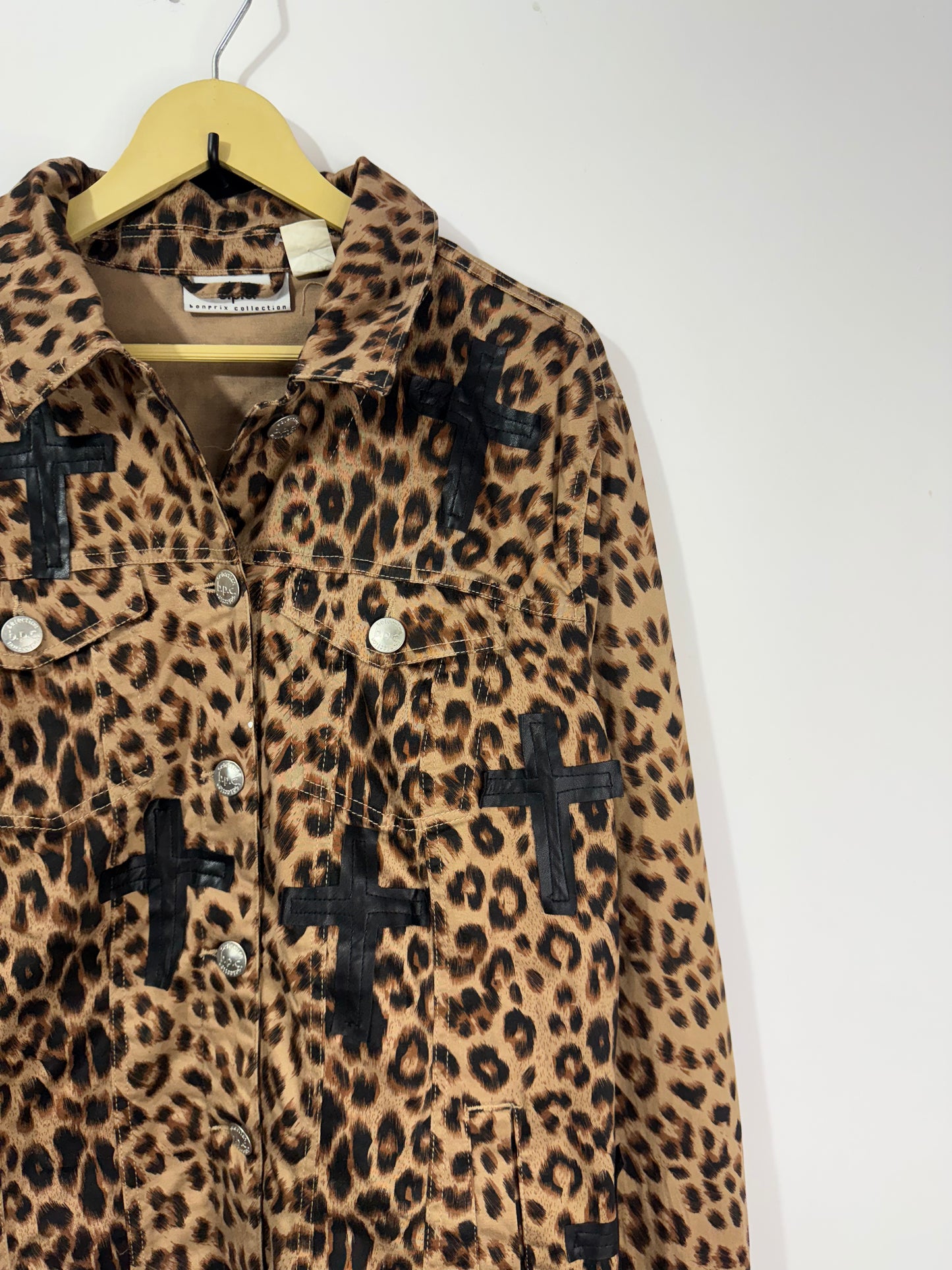 Customised velvet cross patch Denim Jacket