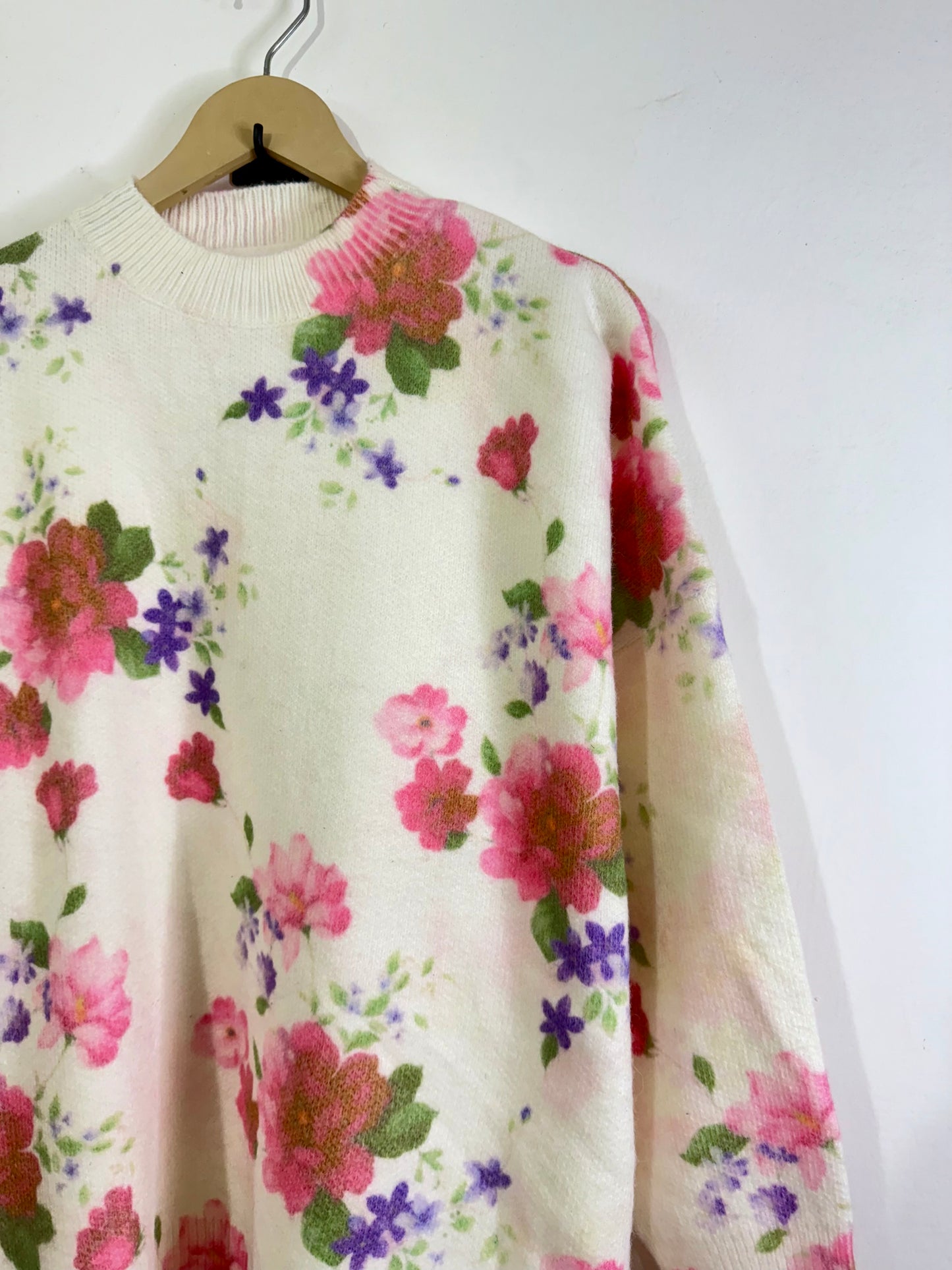 Exclusive Design Woolen Sweater