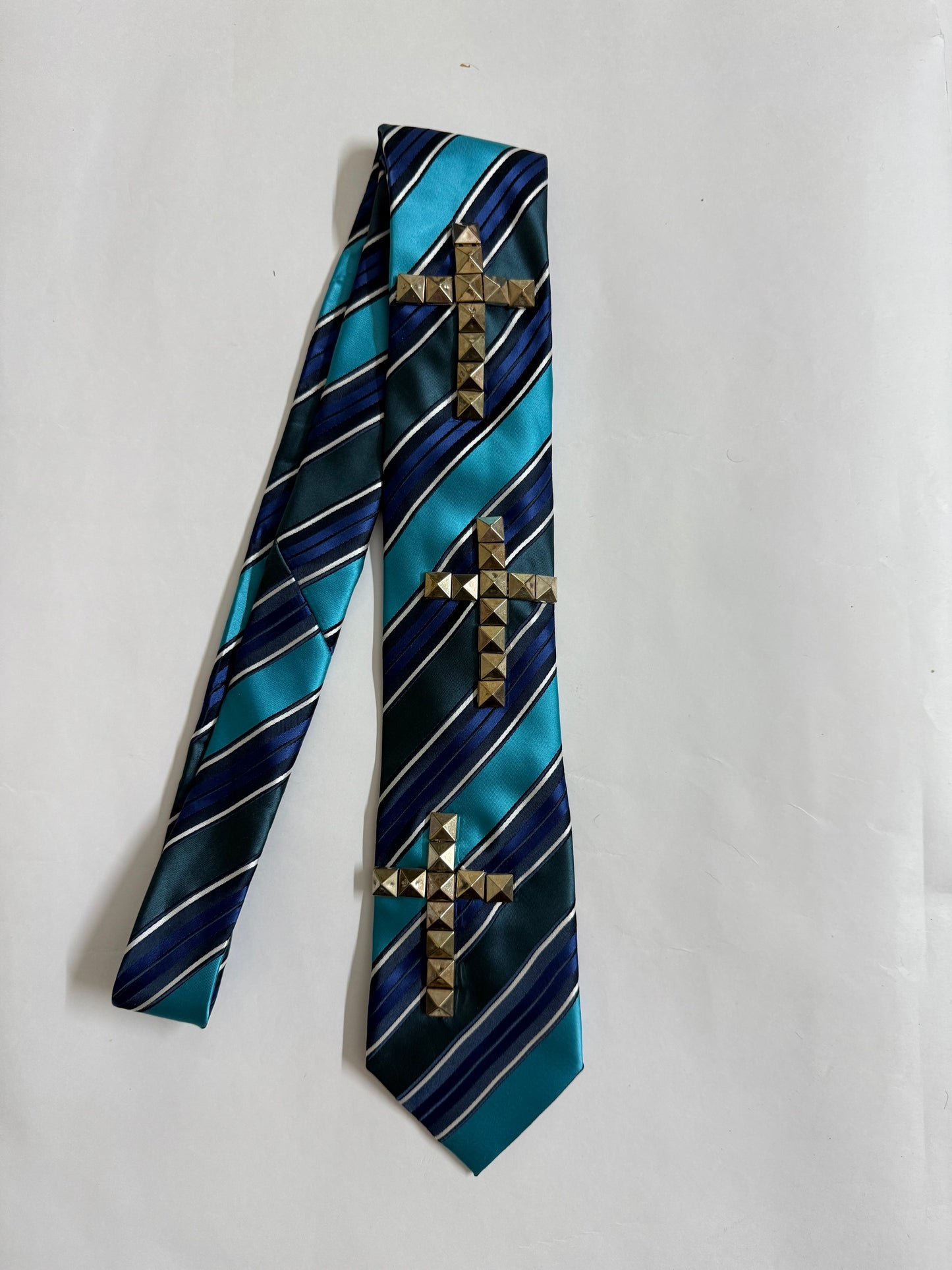 Stud Cross Handmade Vintage Silk Tie