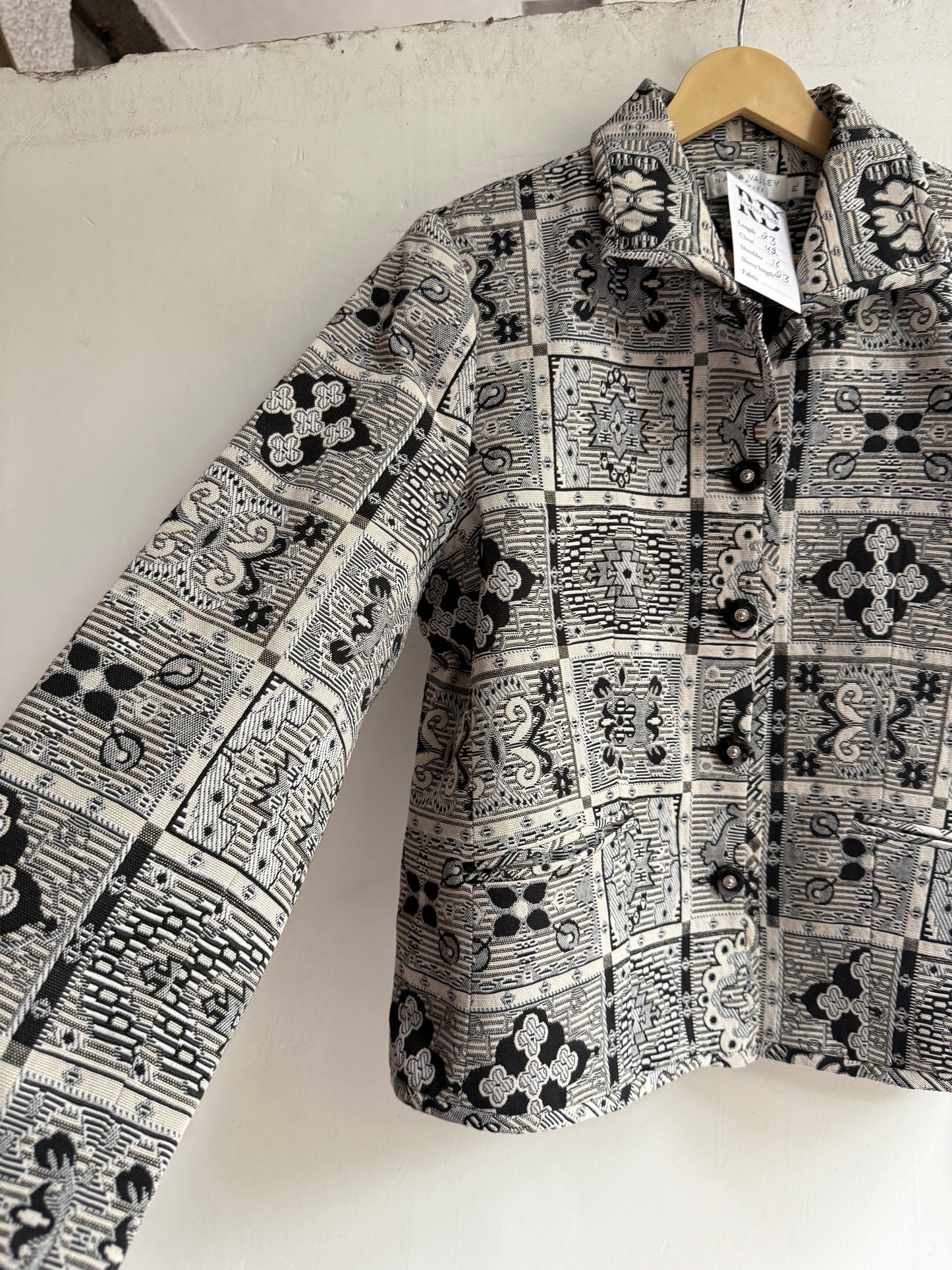 Apa Valley Jacket