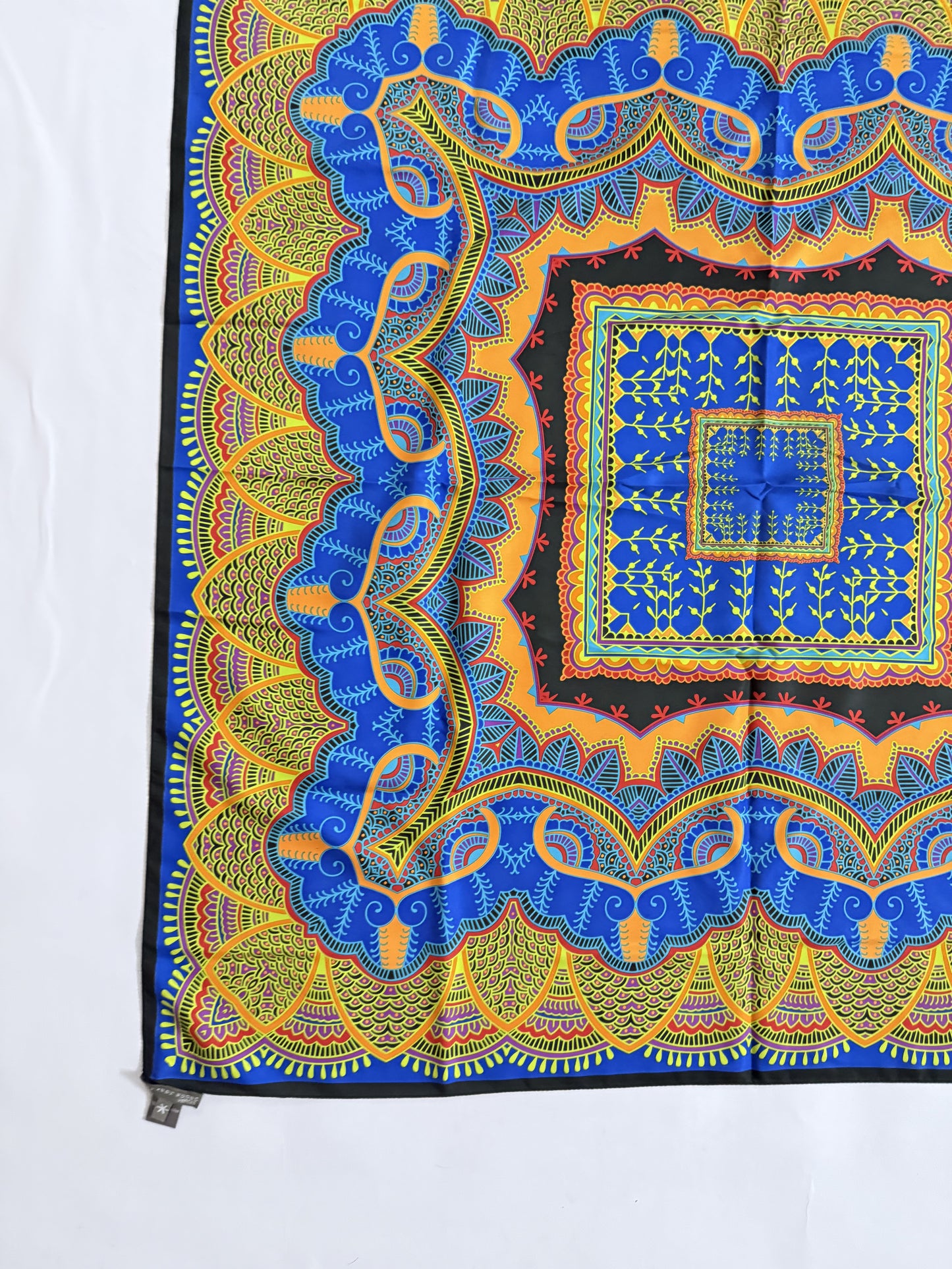 City Wear vintage scarves