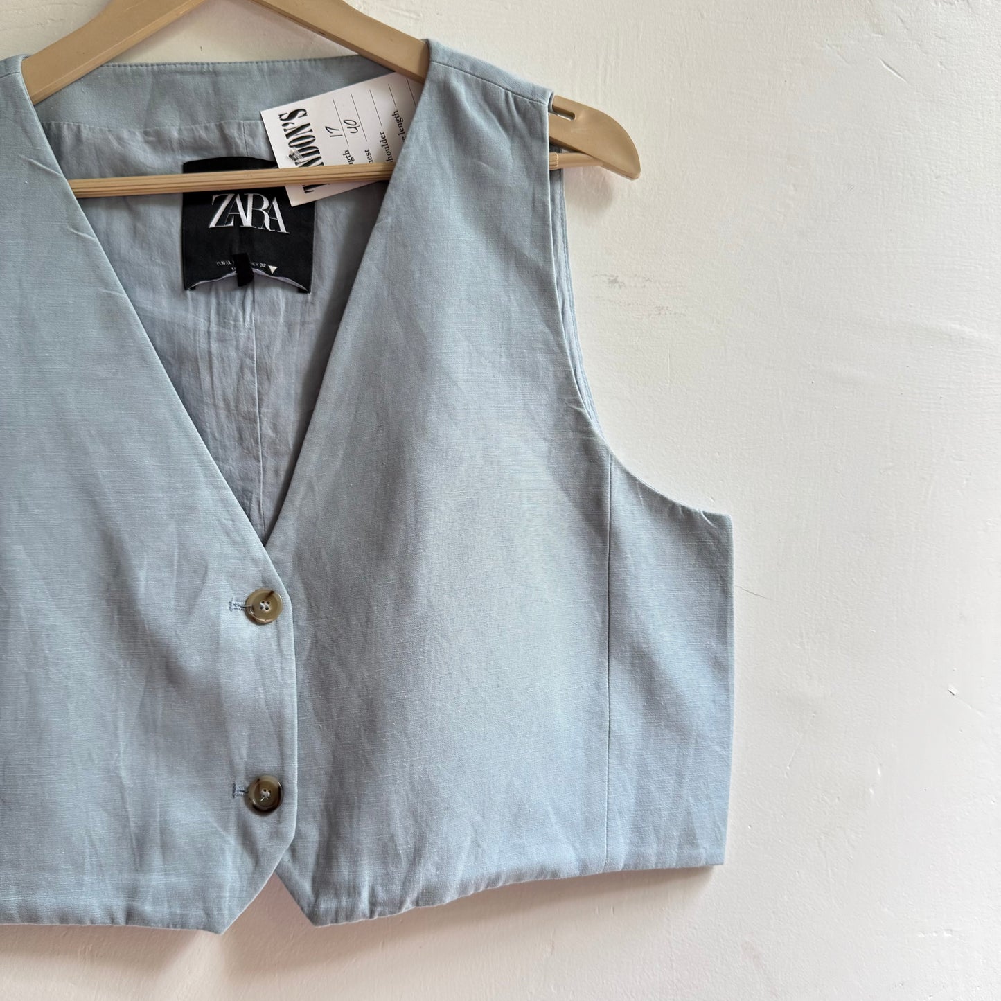 Zara Vest