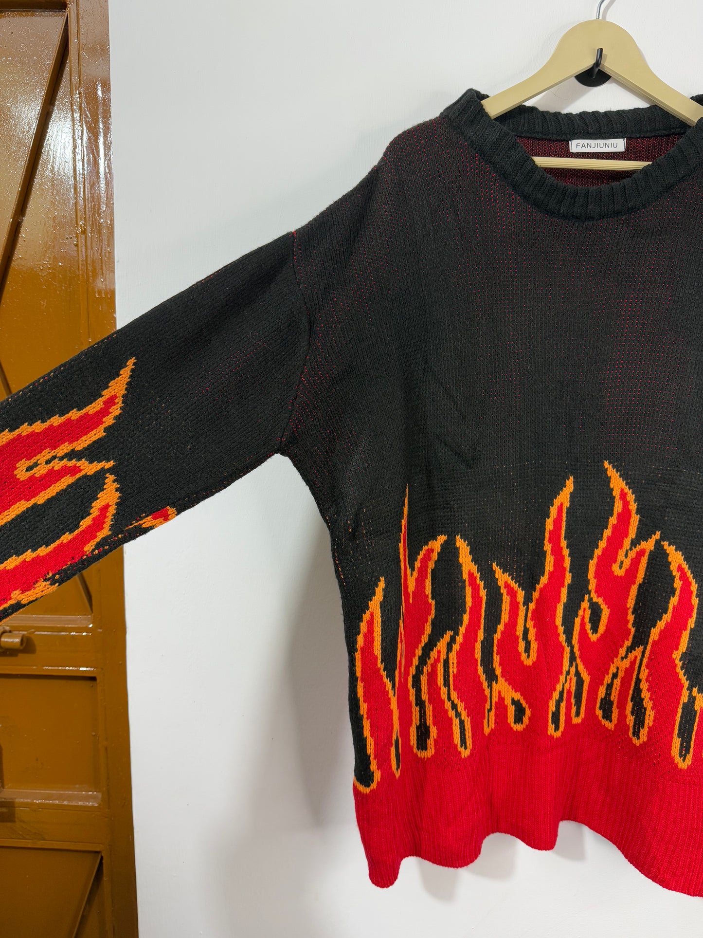 Fanjiuniu Woolen Sweater