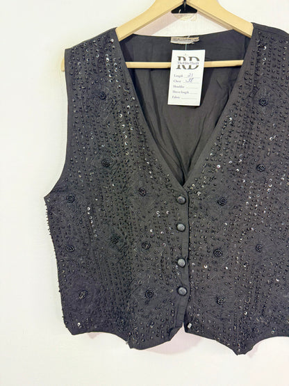 Sequence Vest