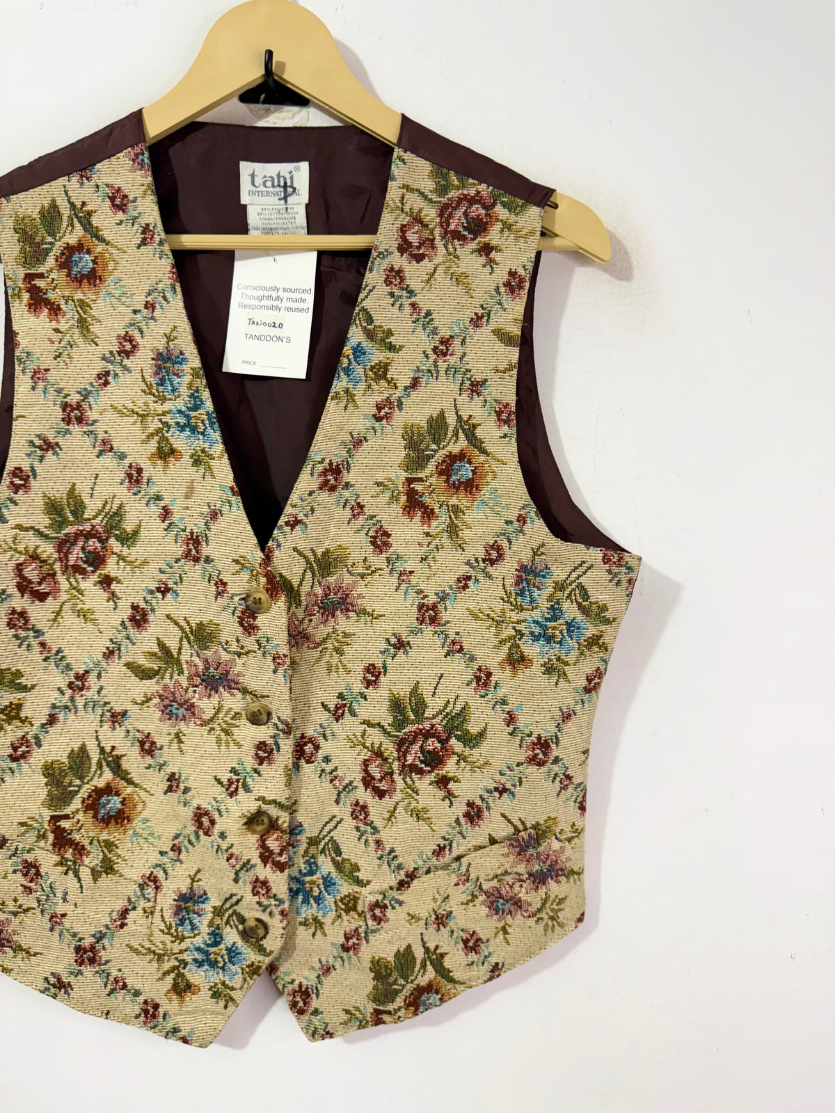 Tahi Vest
