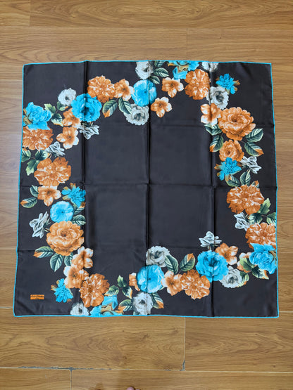 Luis Carden vintage  scarves