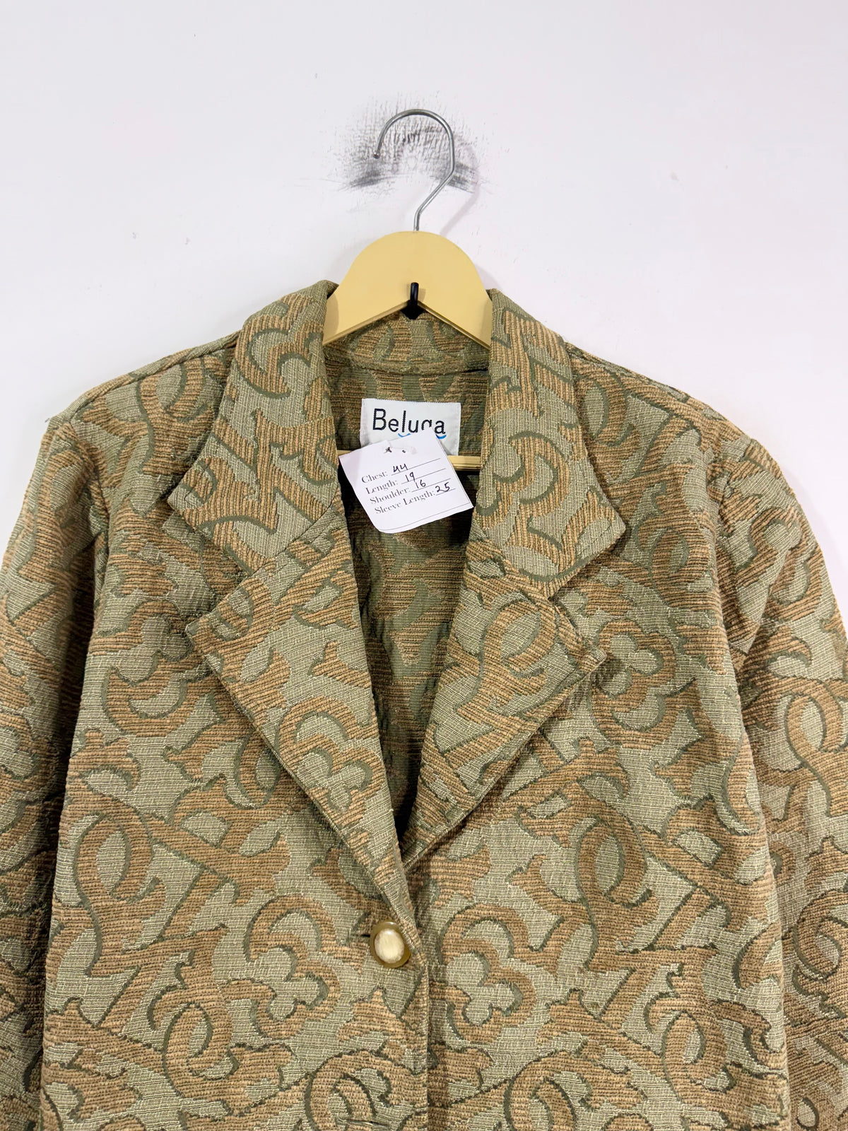 BELUGA   Vintage Jacket