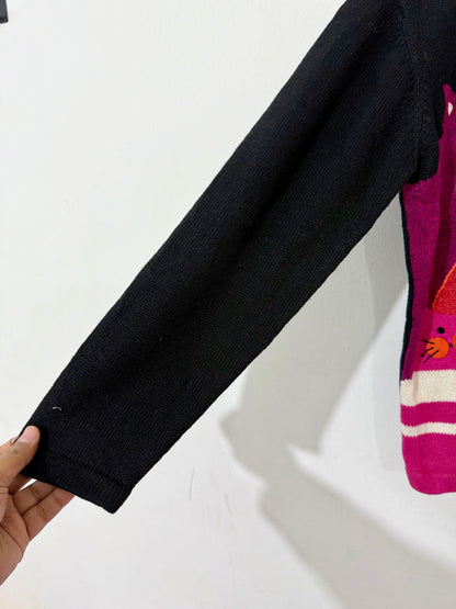 Arrow kitty Woolen Sweater