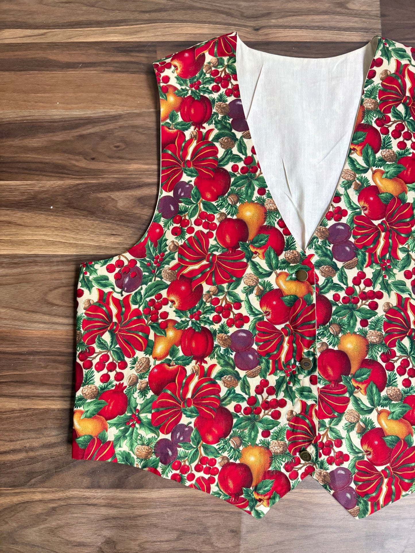 Fruit print vest
