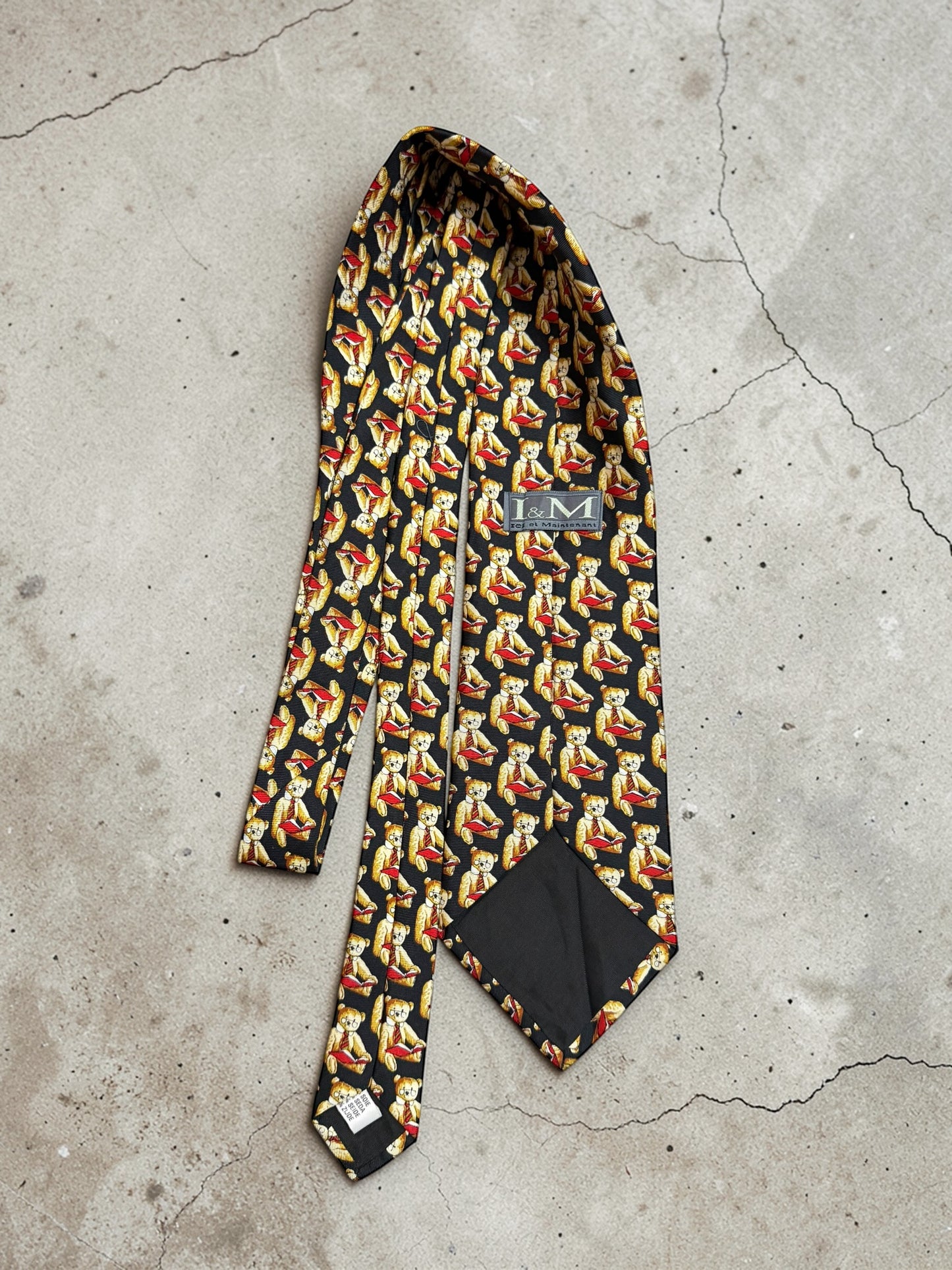 I & M Vintage Silk Tie