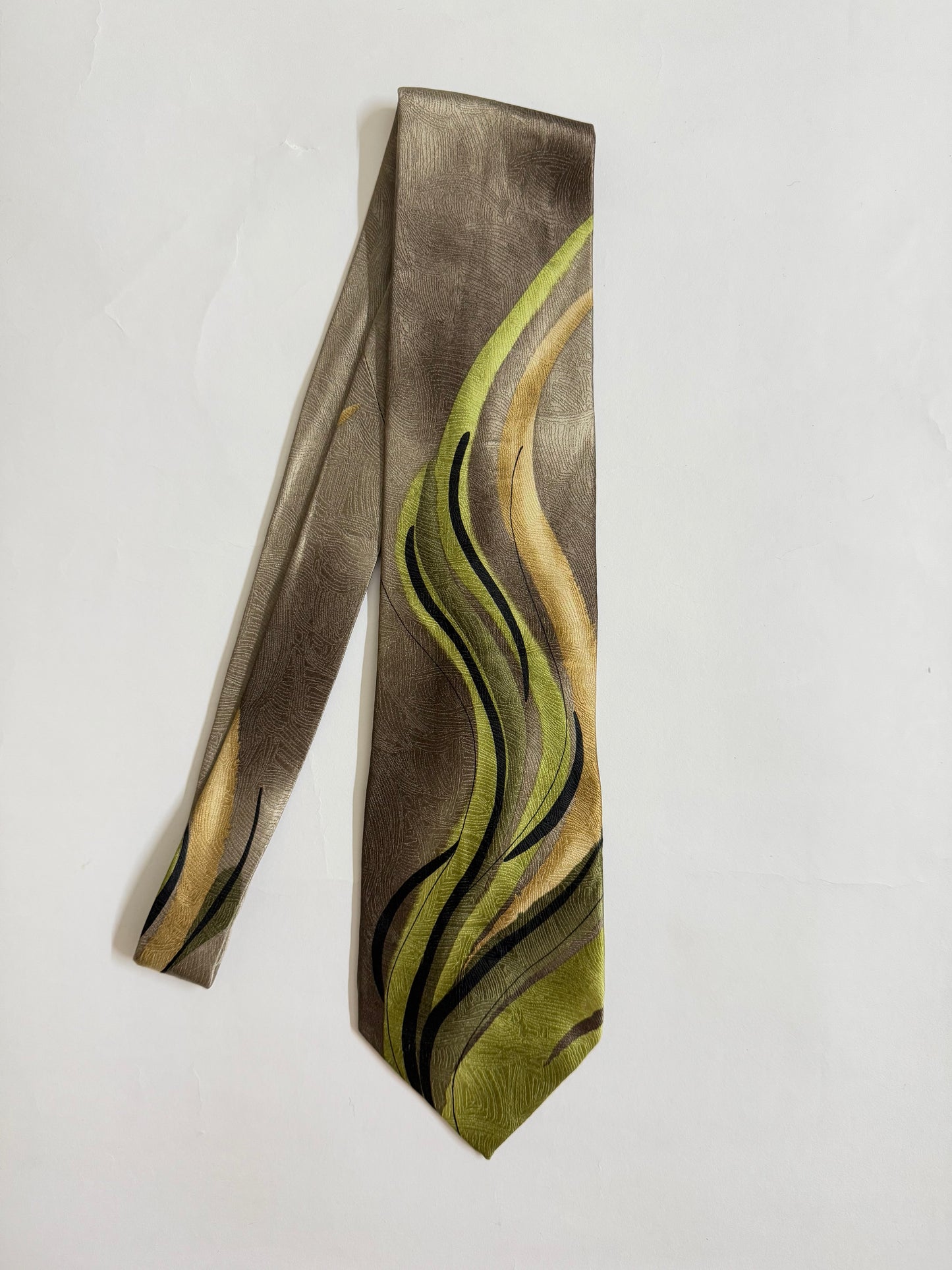 J. Gracia Vintage silk tie