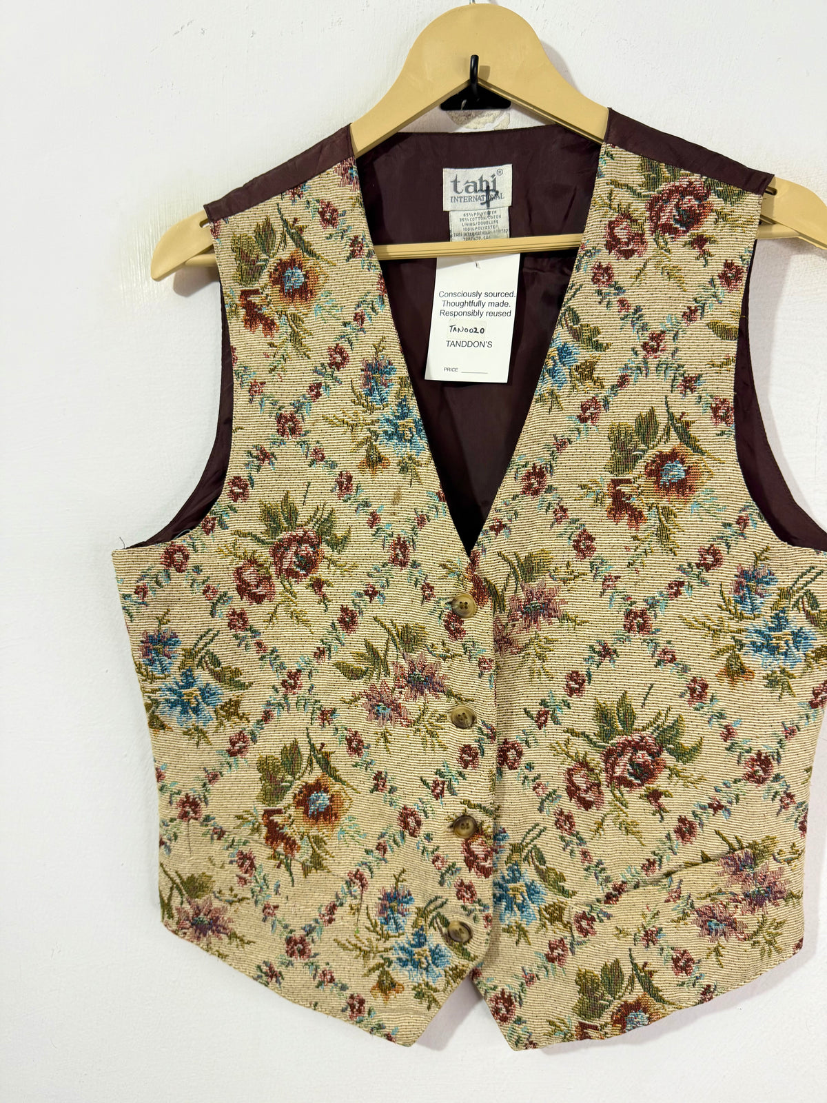 Tahi Vest