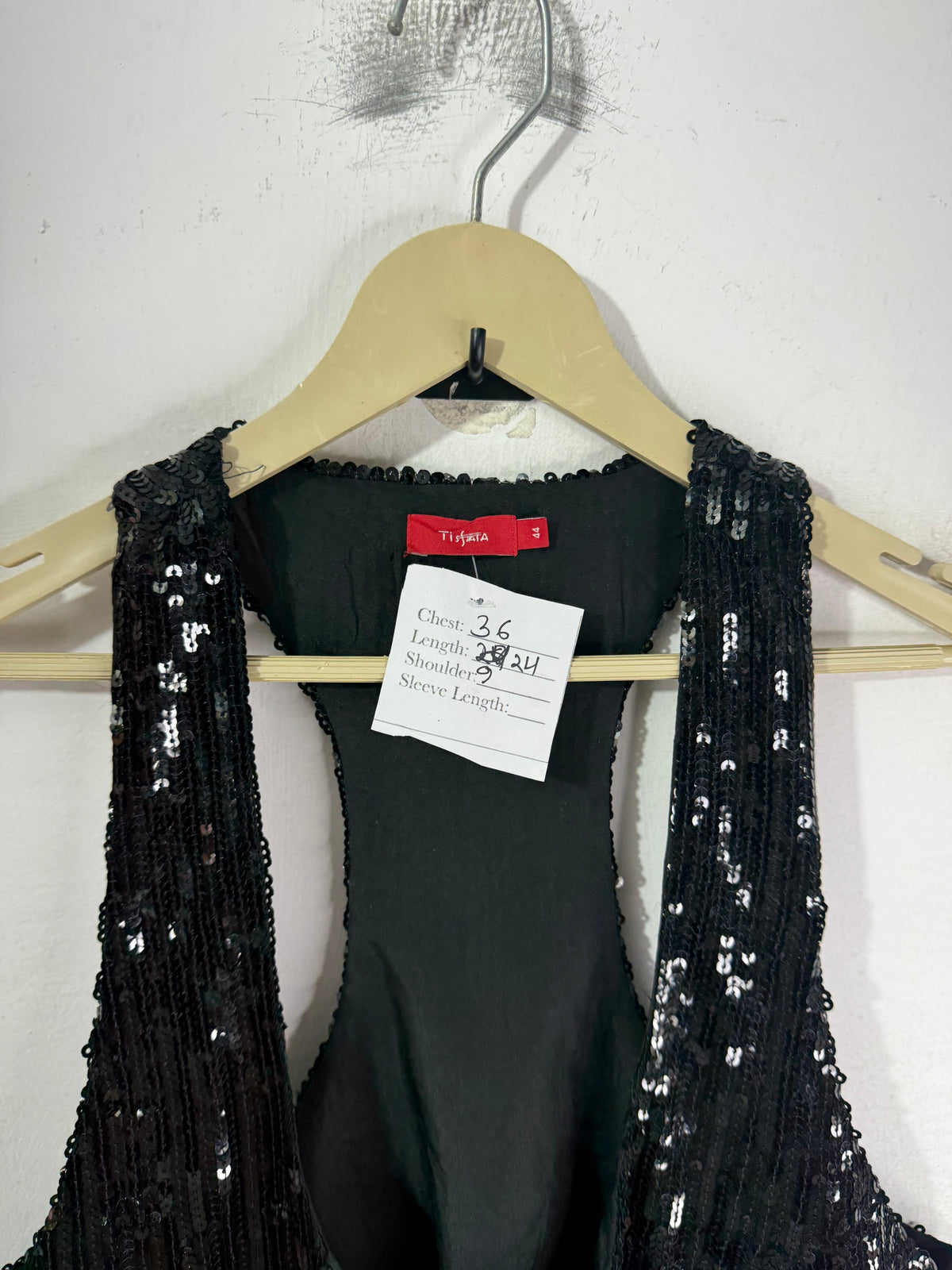 Tisfata Vest