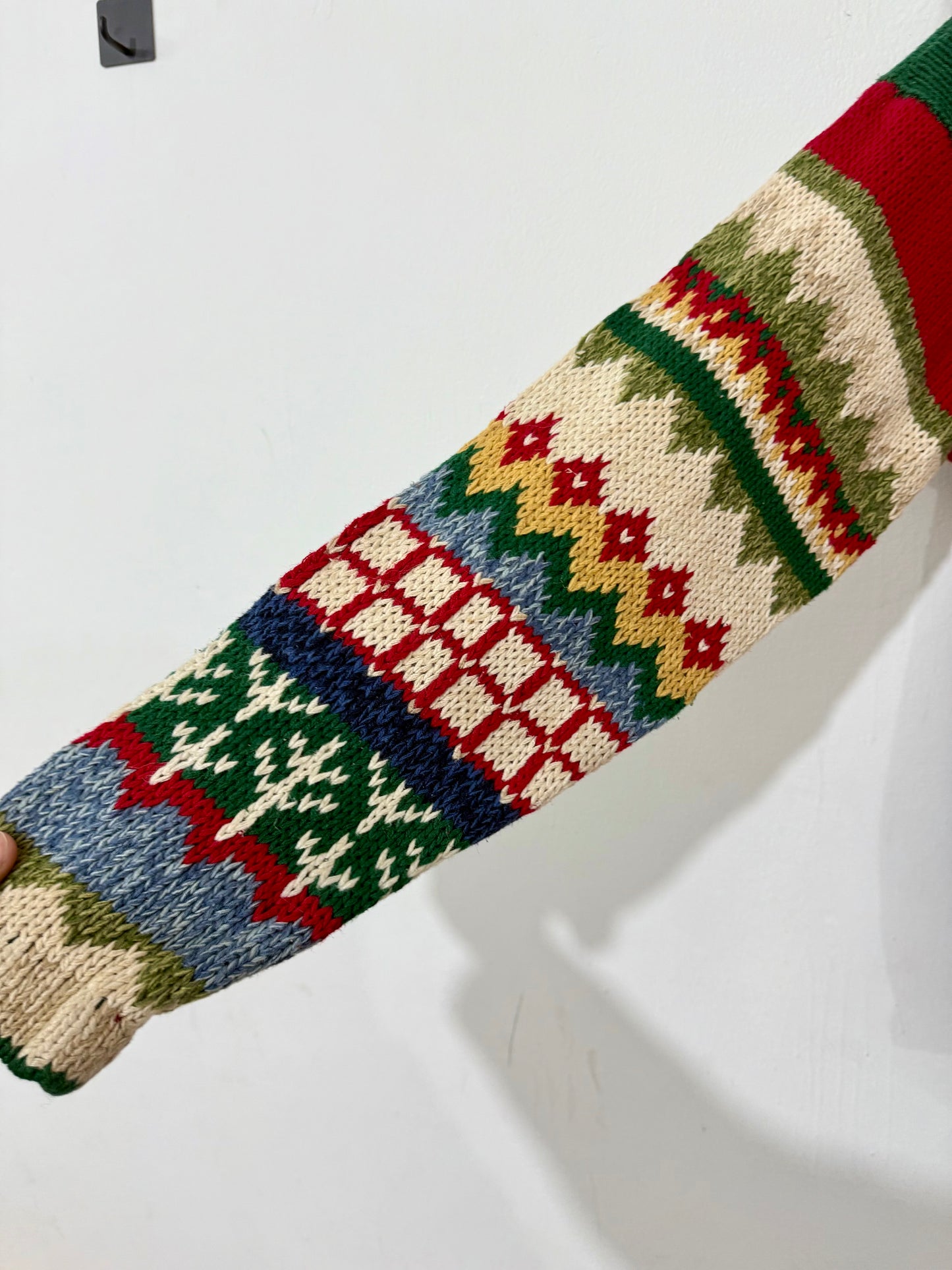 Carolina Colours Woolen Sweater