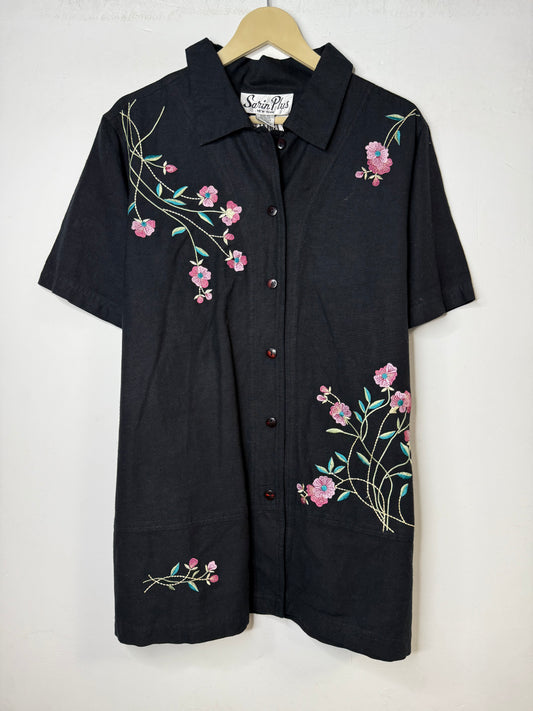 Sarin Plus Embroidered Jacket