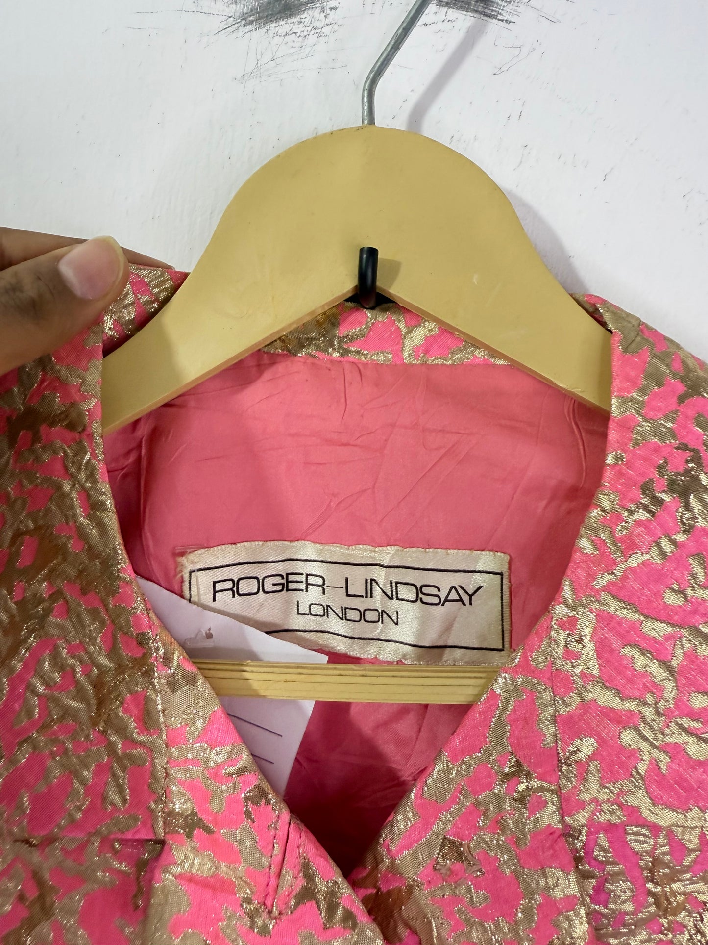ROGER-LINDSAY LONDON Vintage Jacket