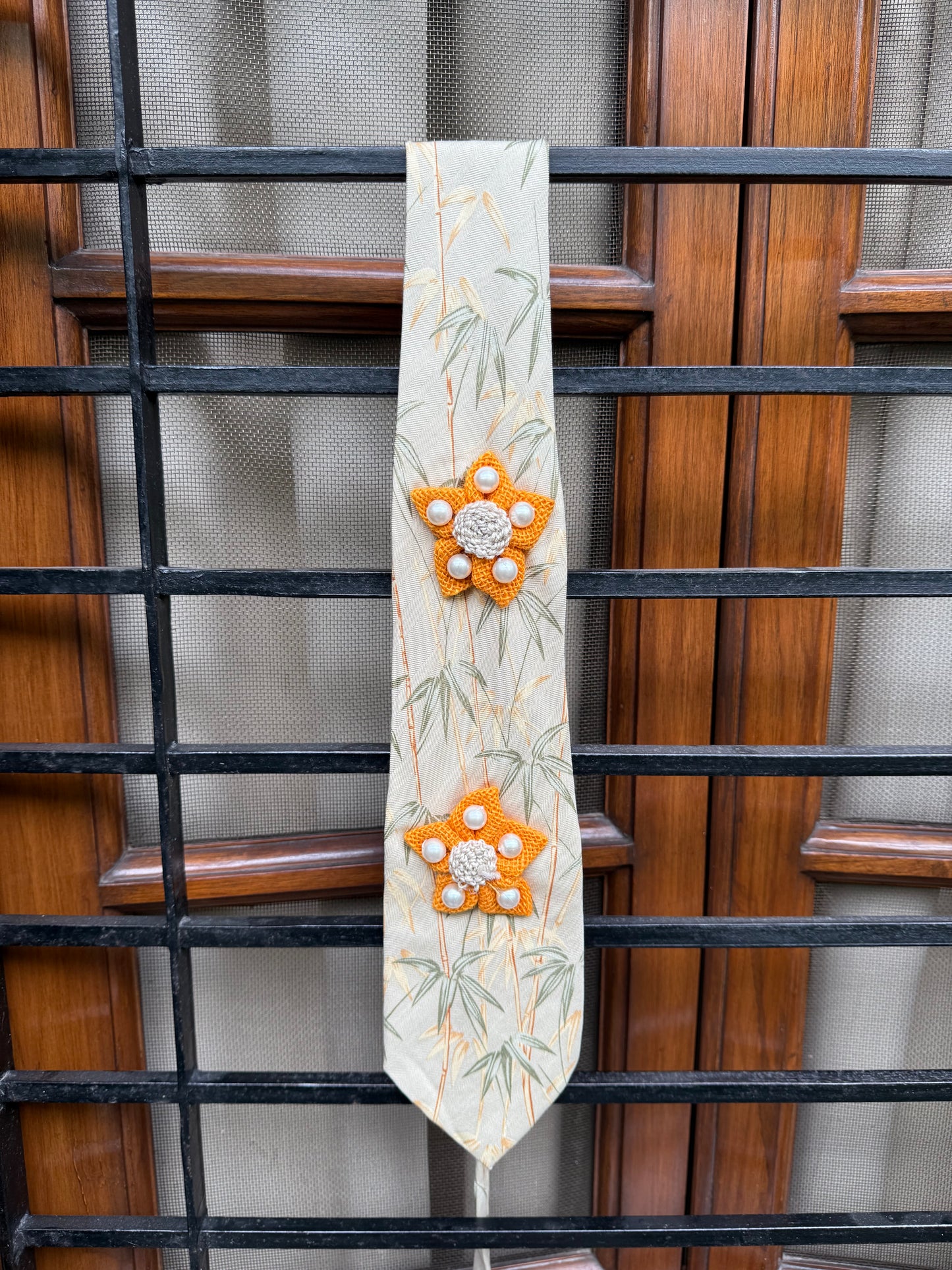 3d flower with pearl Handmade Vintage Silk Tie