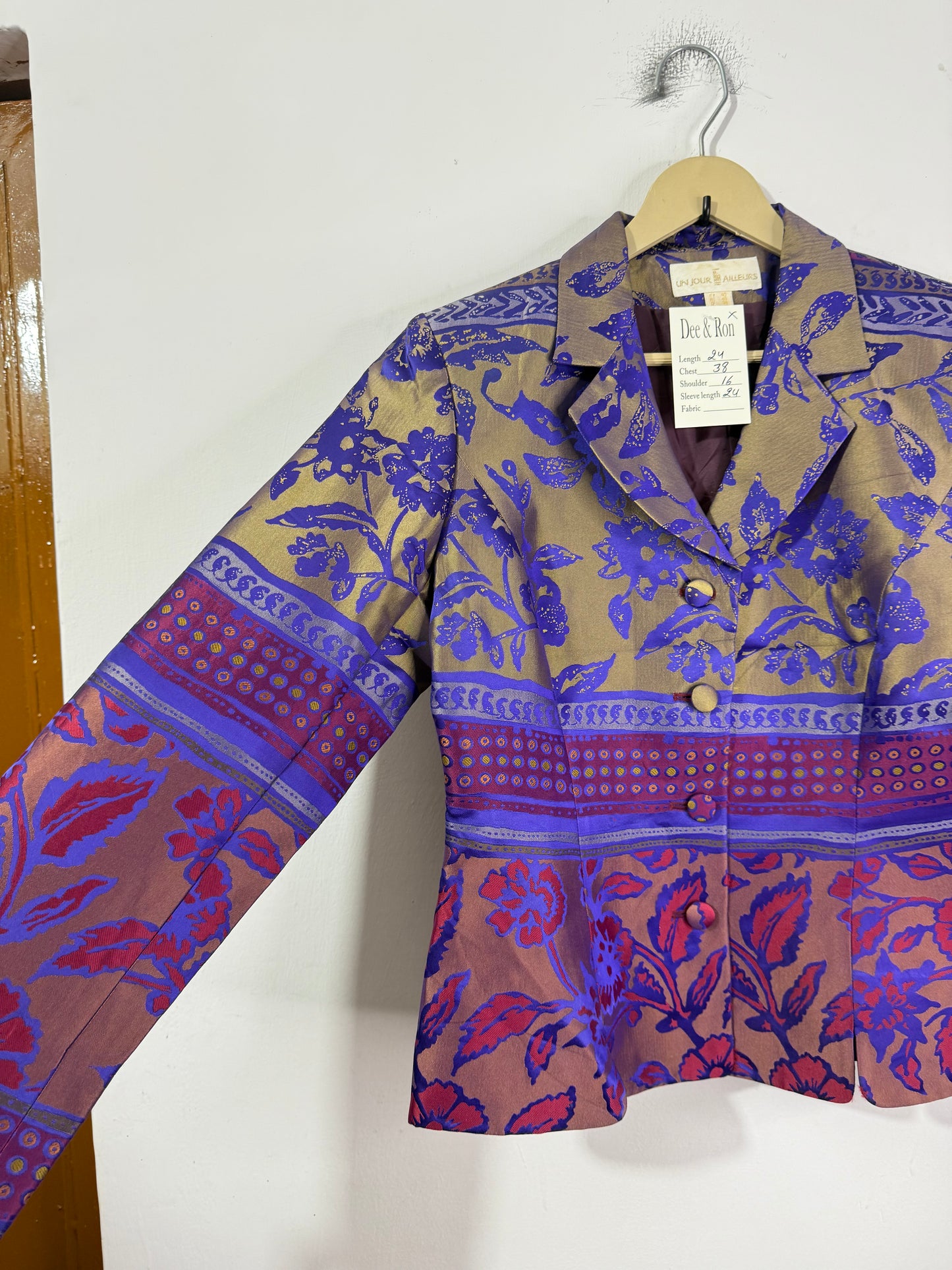 Unjour Ailleurs Vintage Jacket