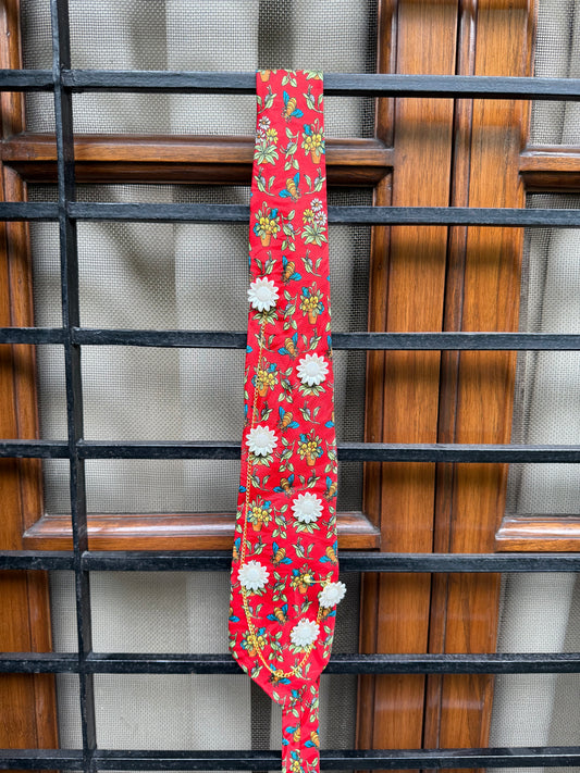Charm Roses with Golden chain handmade Vintage Silk Tie