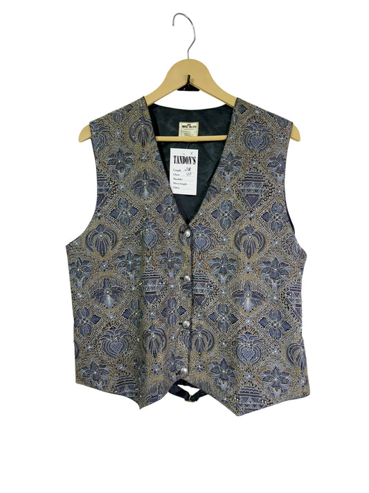 Rest and Roles Vest