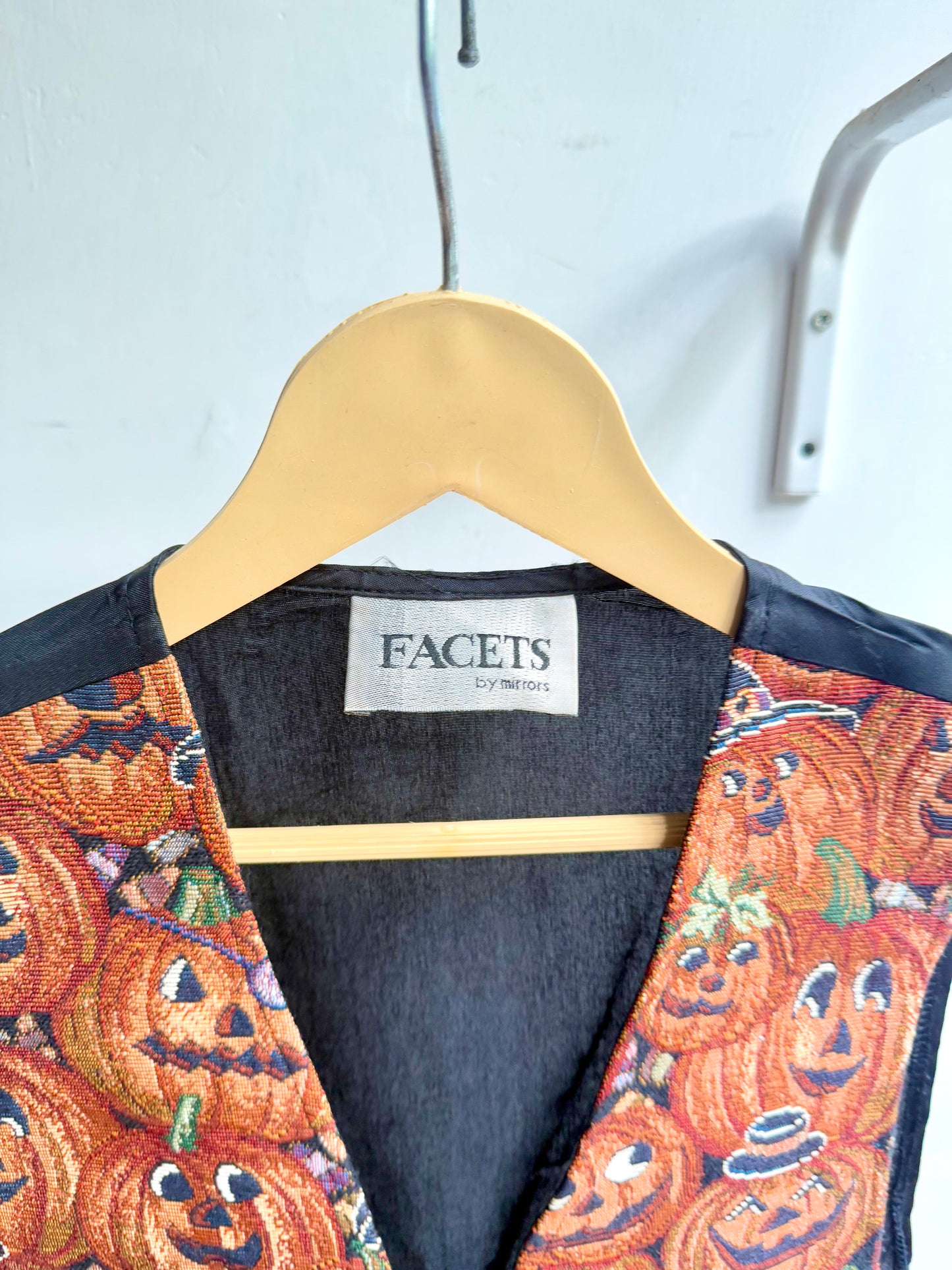 Facets Tapestry vest
