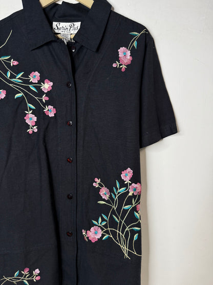 Sarin Plus Embroidered Jacket