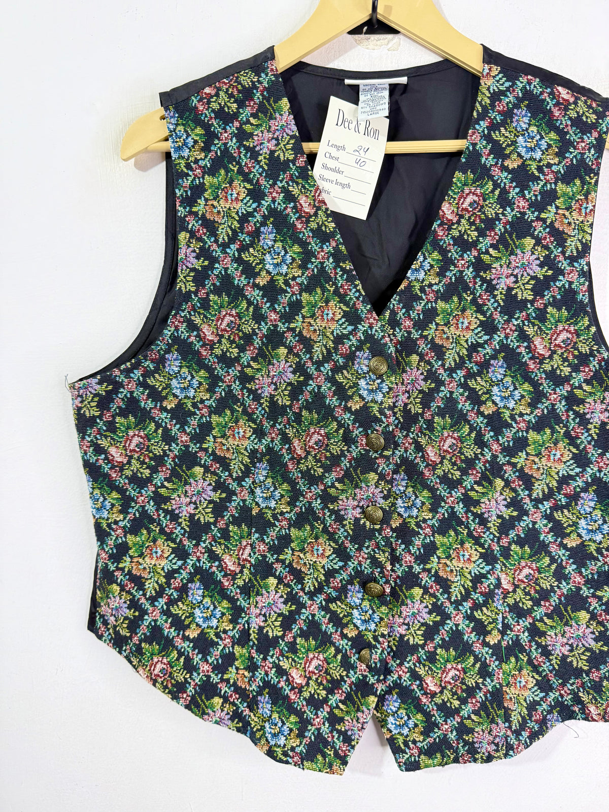 White stag Vest