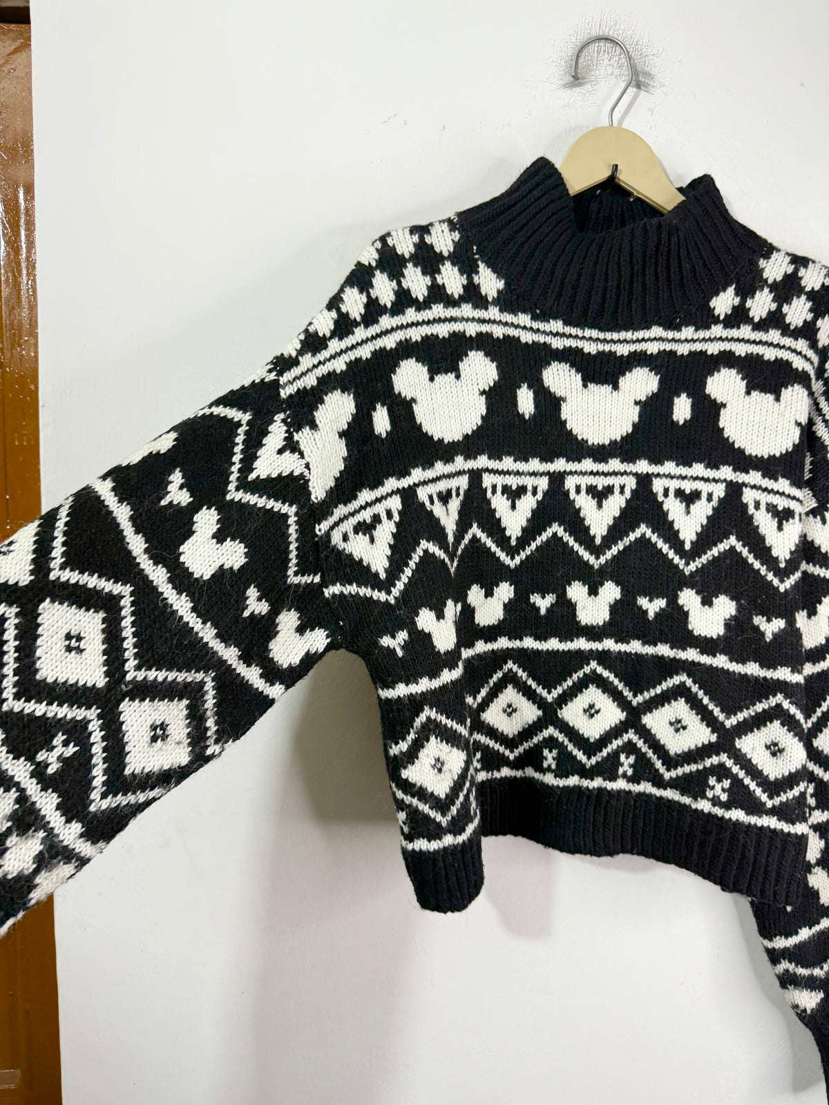 Abstract Sweater