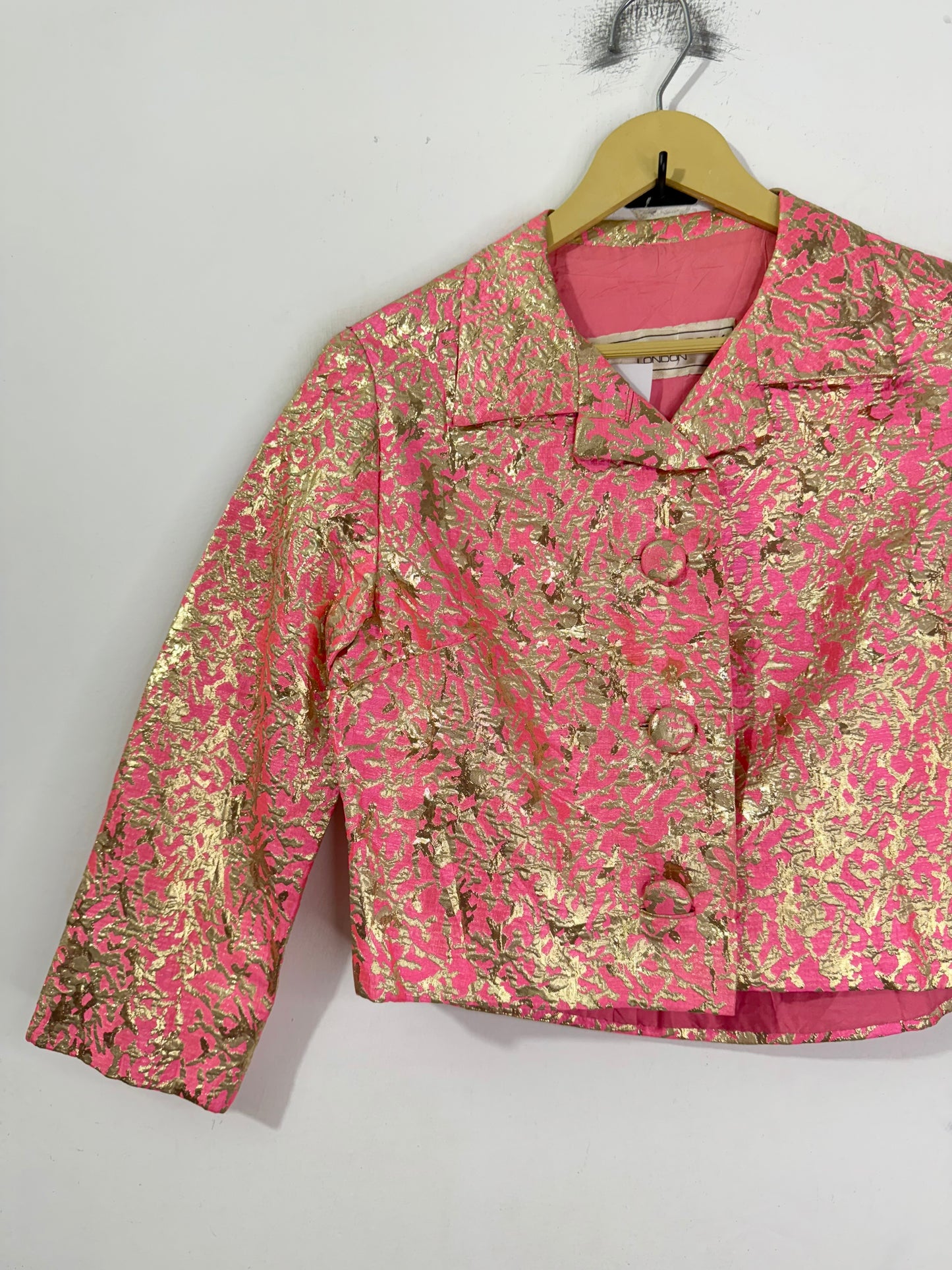 ROGER-LINDSAY LONDON Vintage Jacket