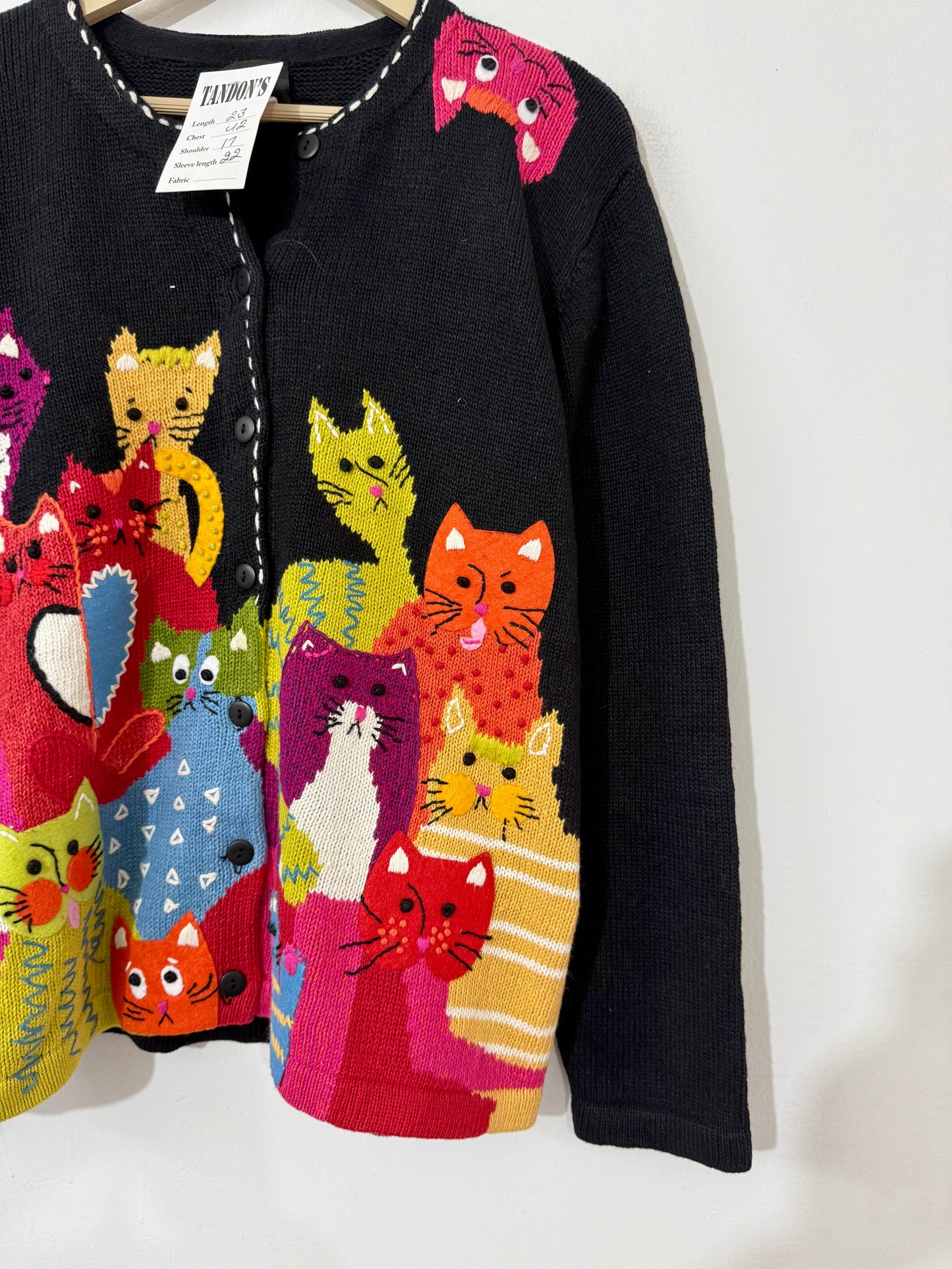 Arrow kitty Woolen Sweater