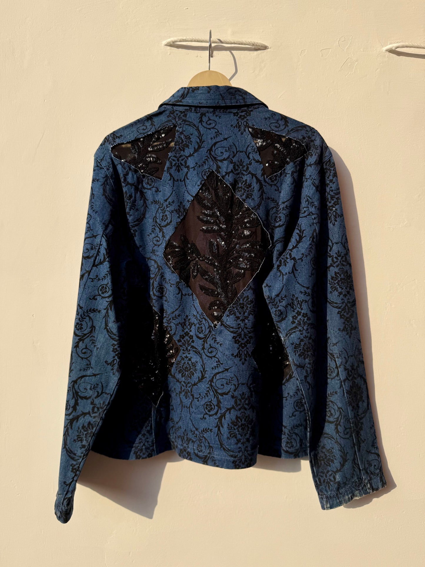 Cutwork patch Denim Jacket