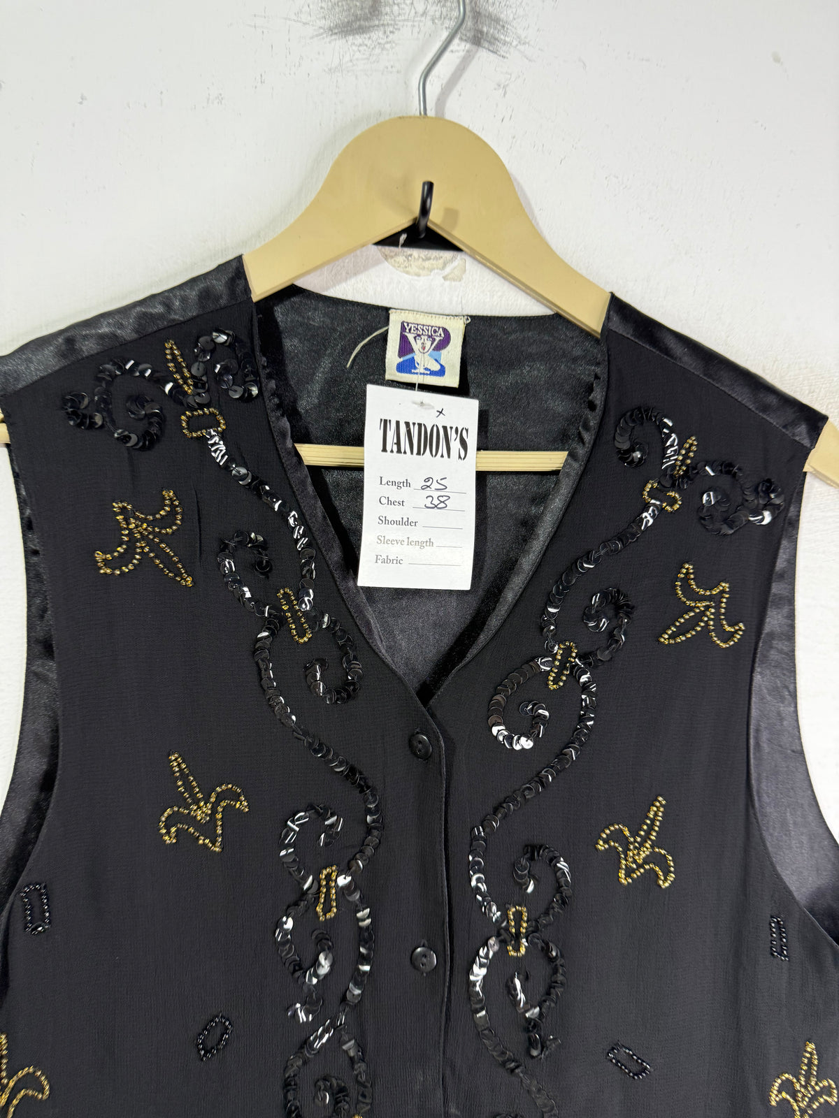 Yessica Vest