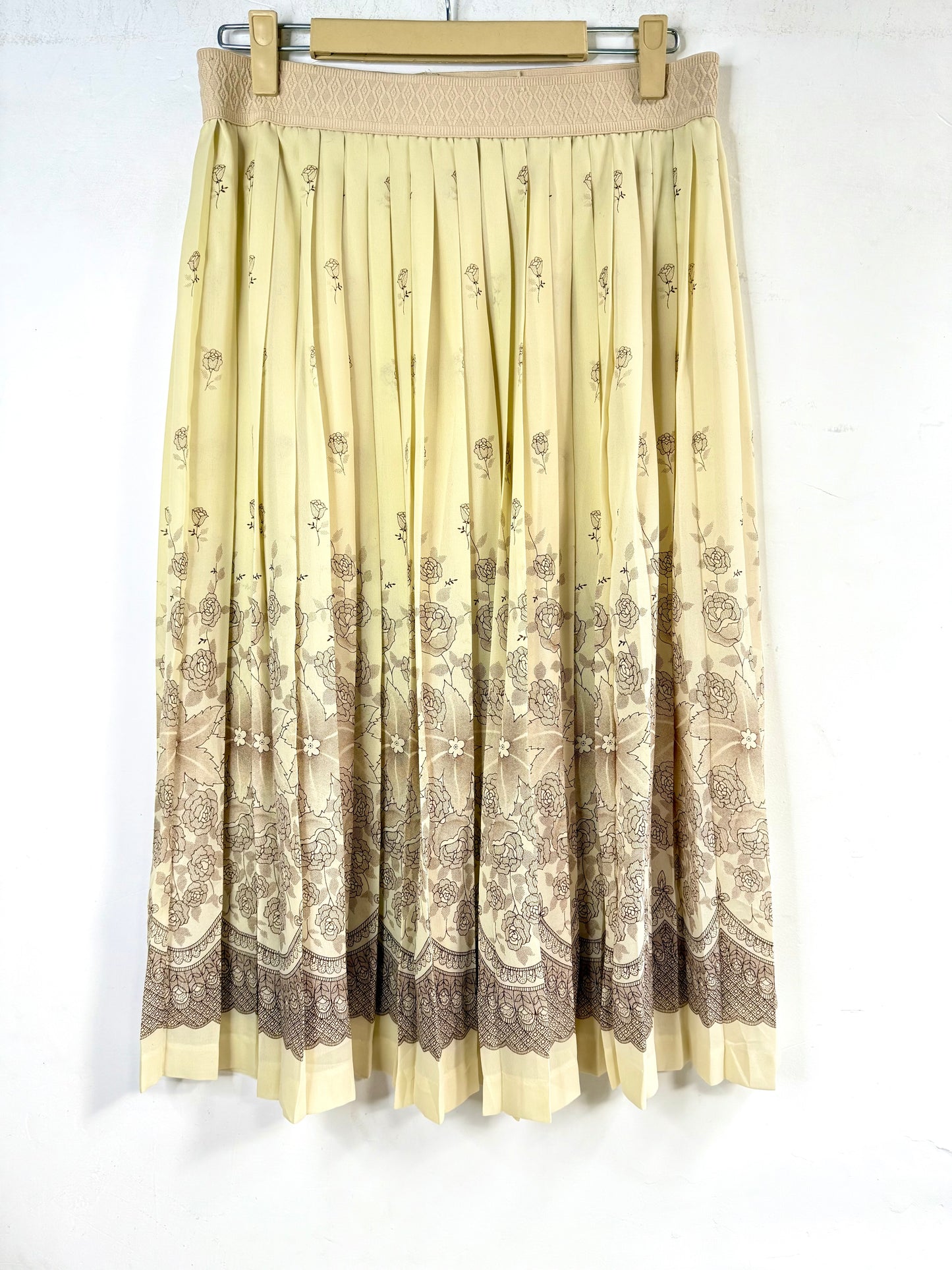 Floral shaded flared skirt