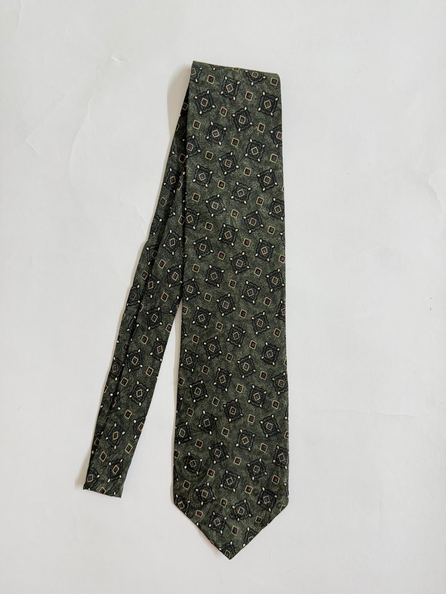 Status Vintage silk tie