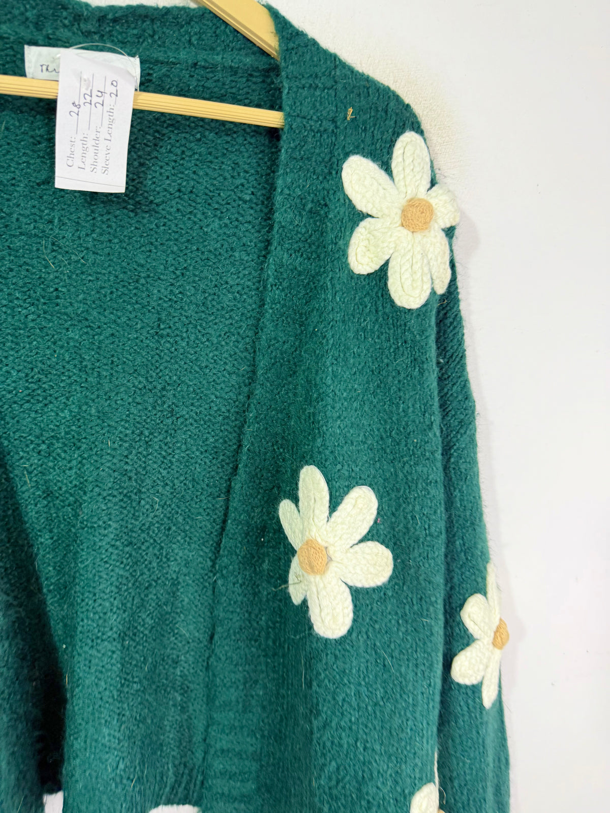 Thread Leaf Sweater