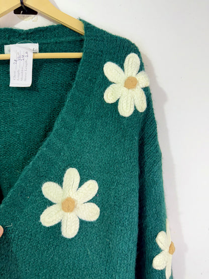 Thread Leaf Sweater