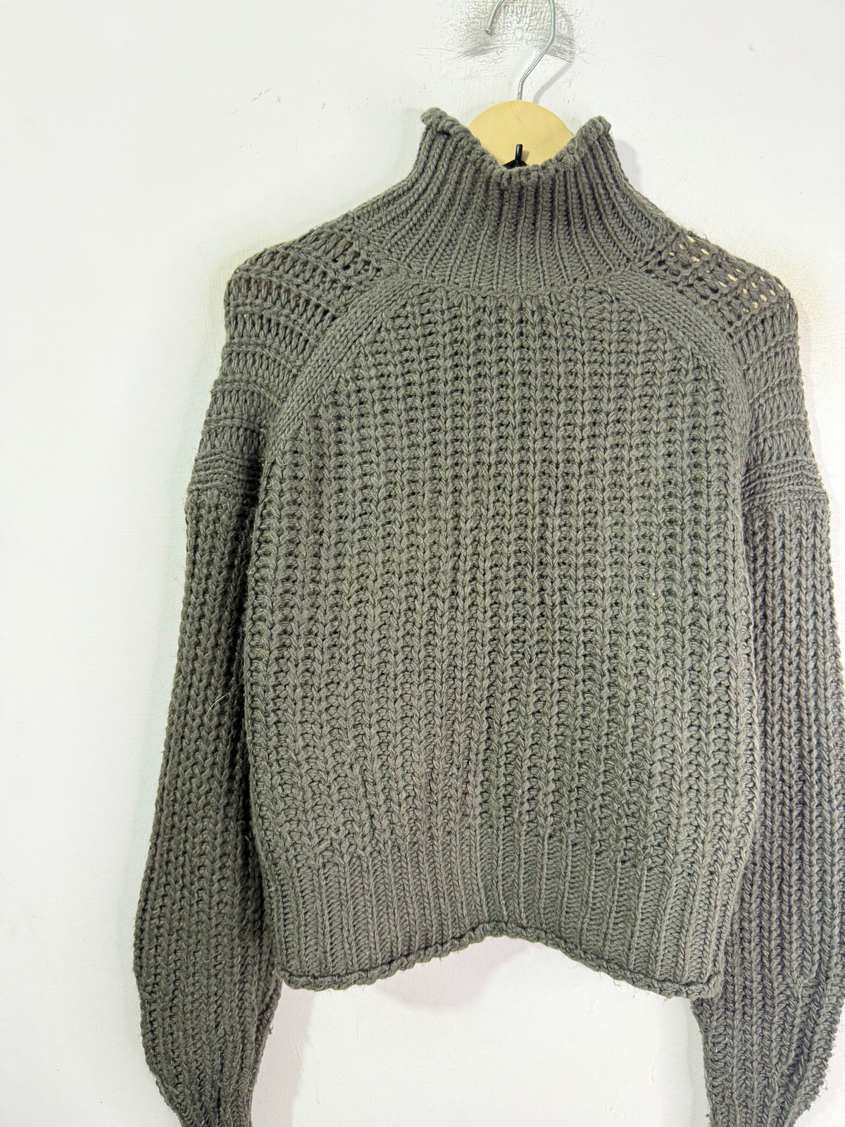 H&M Sweater
