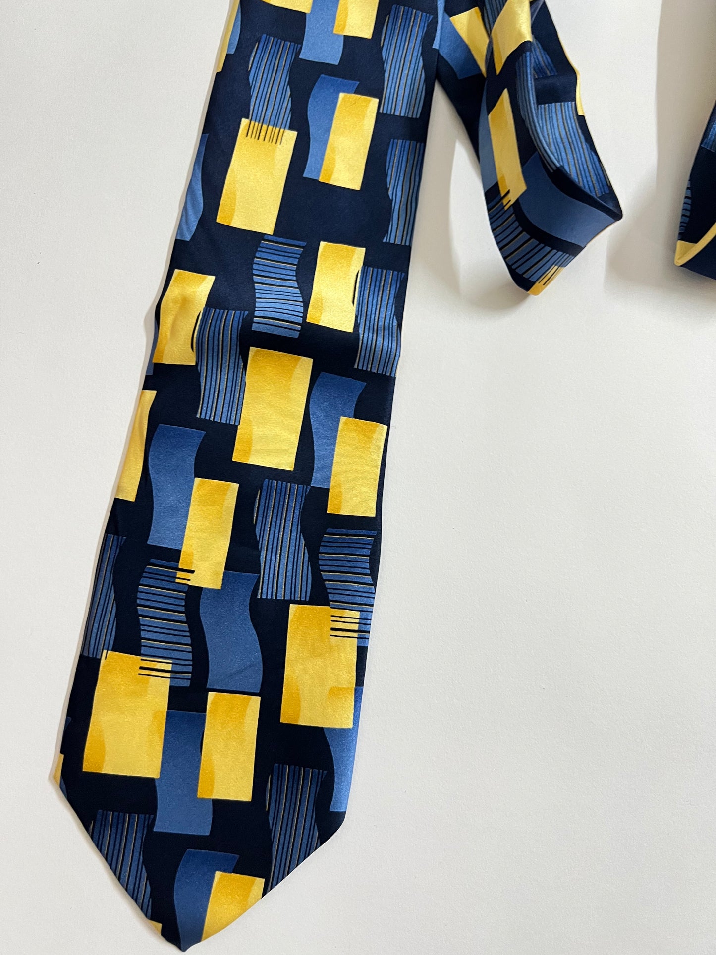 Stafford vintage satin tie