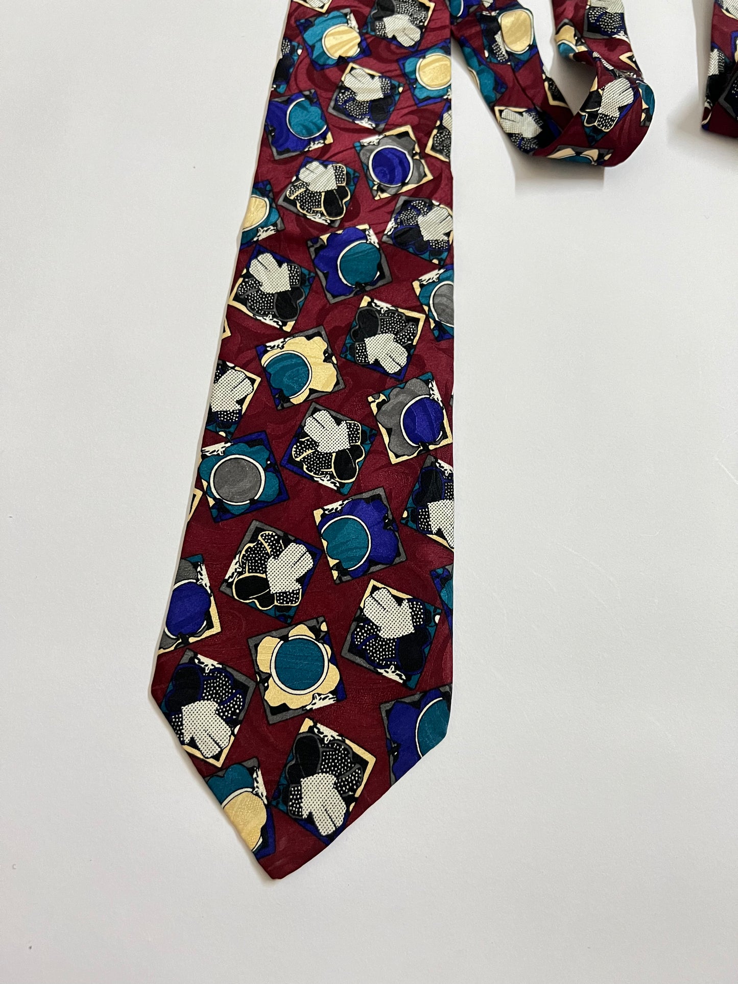 Vintage silk tie