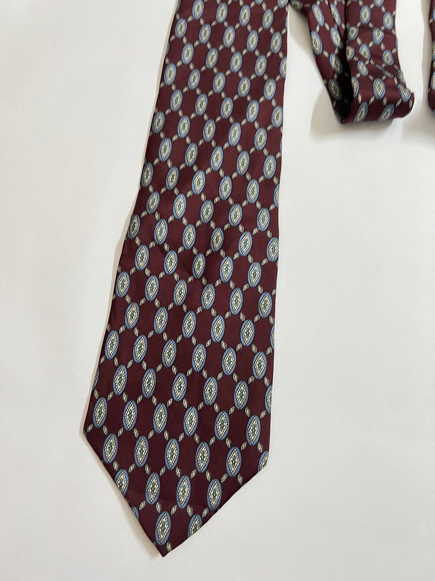 Albert Nipon vintage silk tie