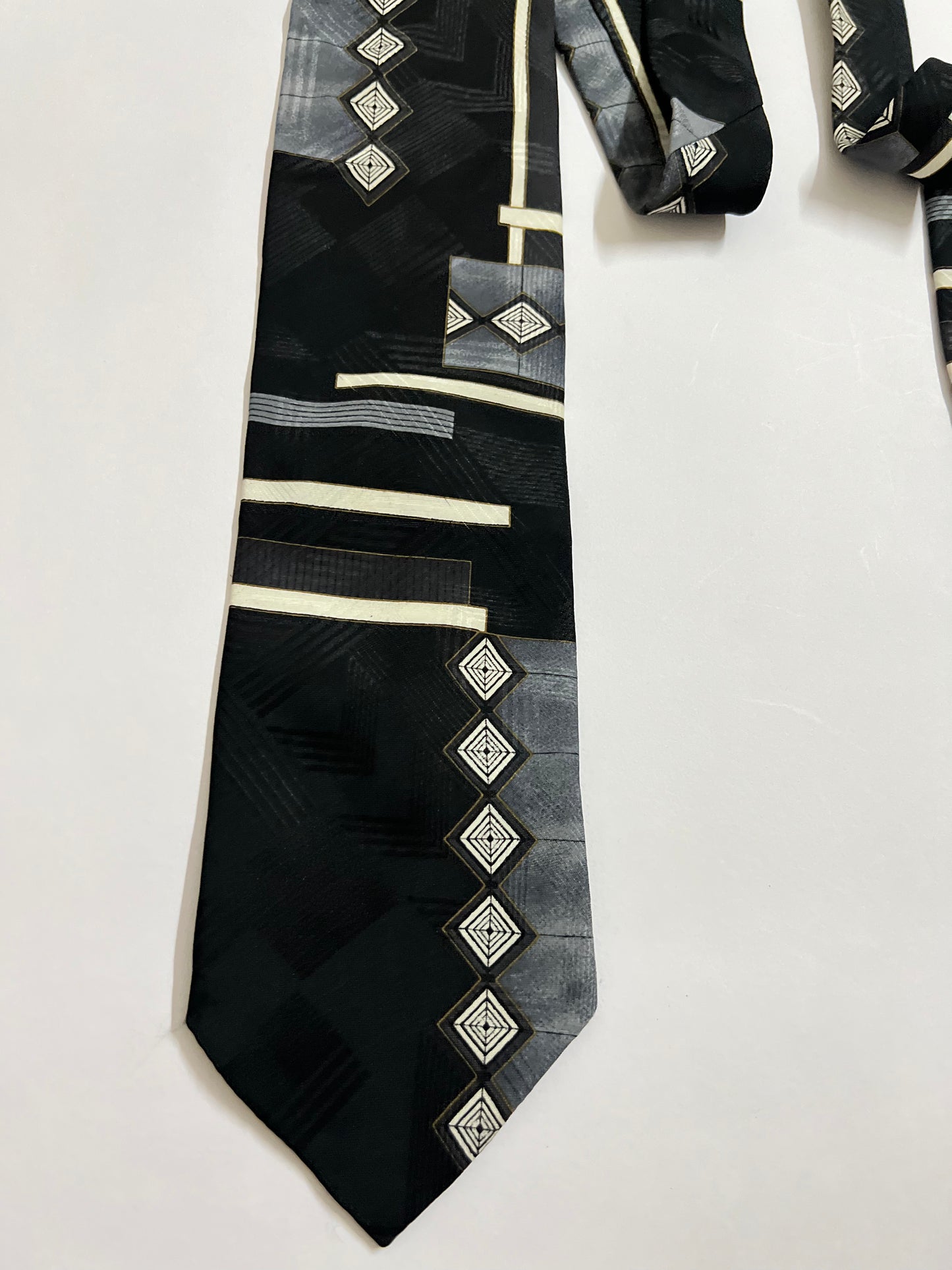 Puritan vintage tie