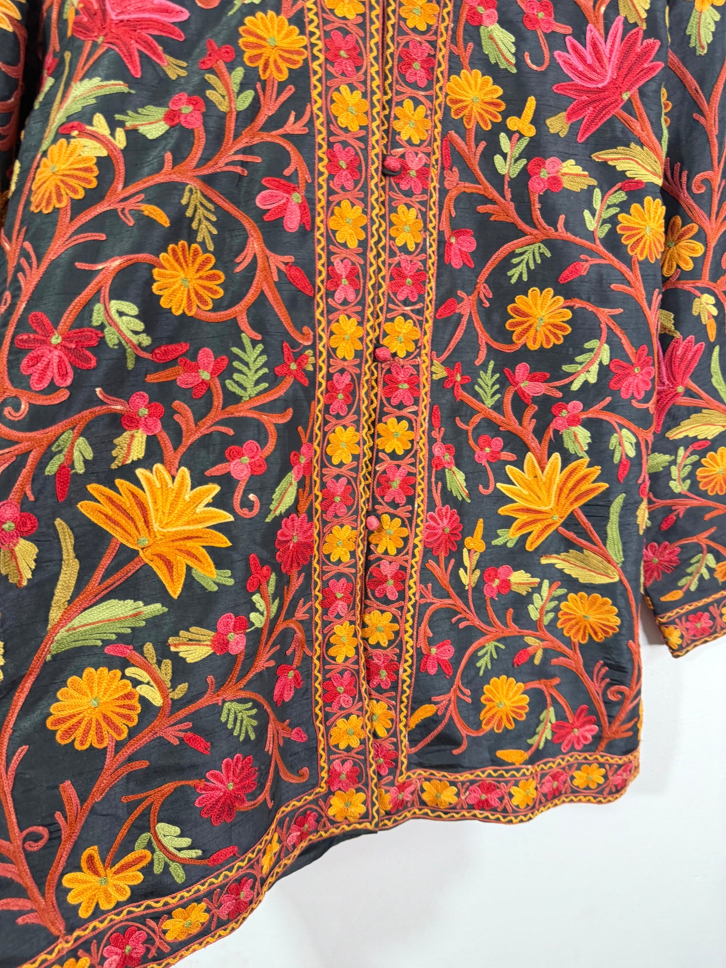 Embroidery colourful piece vintage Jacket